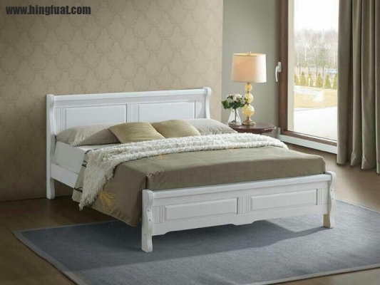 6508 Wooden Bed