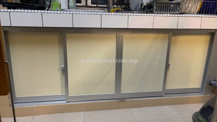 Cabinet sliding door 4 panels ( aluminium silver + aluminium composite panels yellow) @Jalan Sri Hartamas 5,Taman Sri Hartamas 