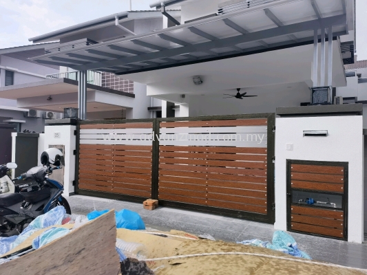 Mild Steel Swing Gate With Wood Grain Aluminium Panels 