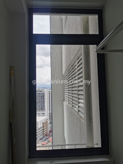 casement window 1 panels + Above fit glass @Residensi Riana Dutamas 1, jalan Segambut, Segambut 