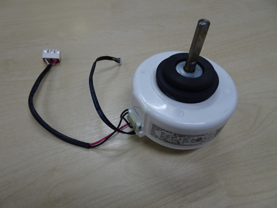CARRIER YKFG25-4-6 25W (220V) INDOOR FAN MOTOR (W/O 1.5UF CAP.) P/N:11002013031557 - (42KCV218704)
