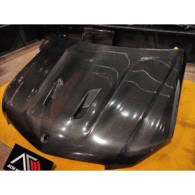 Mercedes benz W204 carbon fiber front hood