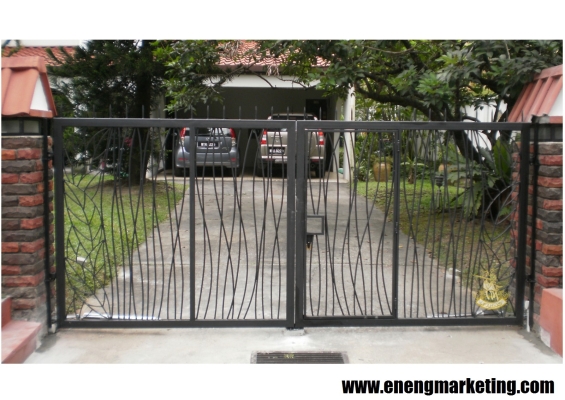 MSG 33- Mild Steel Swing Gate