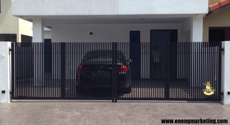 MSG 15- Mild Steel Folding Gate