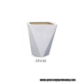 Fiberglas Pot  STH03