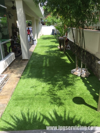 Rujukan Rumput Tiruan Rumah Taman - Batu Pahat