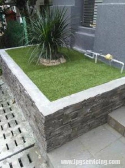 Contoh Rumput Tiruan