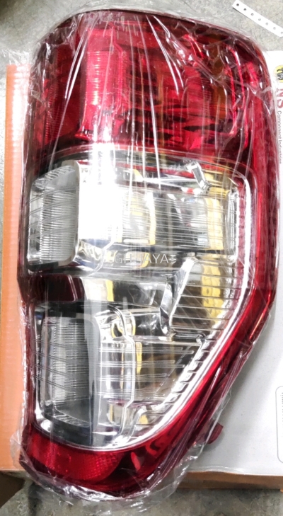 FORD RANGER 2012Y-- TAIL LAMP  ( THAILAND ) 