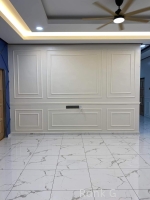 Wainscoting - Diamond Mirror 