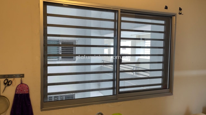 sliding windows 2 panel @Covillea Condominium Bukit Jalil 