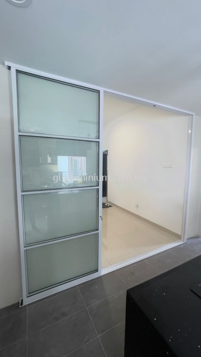 Sliding doors 2 panel slide to wall @Jalan 5/1C, Seksyen 5 Bandar Teknologi Kajang, Semenyih 