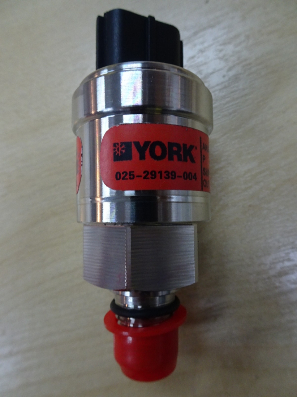 YORK (JCI) 025-29139-004 (001) TRANSDUCER PRESS (MEI)