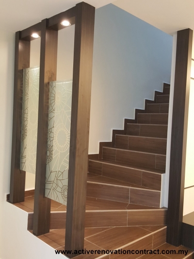 Bukit Gambir Low Cost House Staircase & Staircase Tile Design