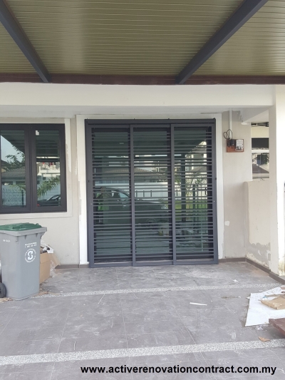 Bukit Gambir Low Cost House Modify To Sliding Door