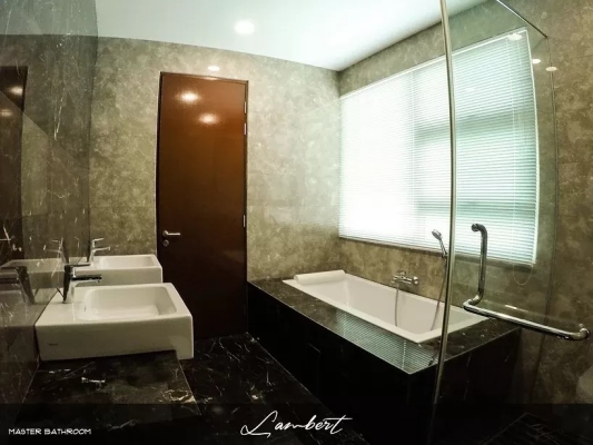 Bathroom Design Reference In Legenda @ Southbay Batu Maung