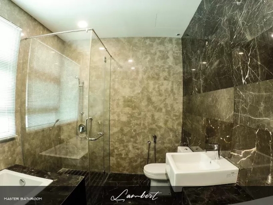 Shower Screen Bathroom Design Reference In Legenda @ Southbay Batu Maung