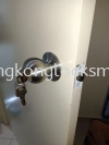 installation door lock Our Door Service