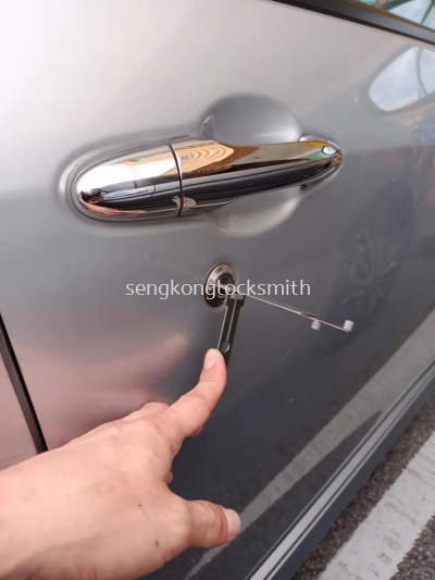 car unlock service