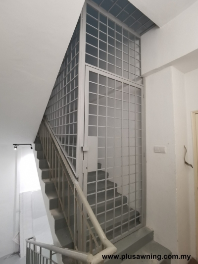Staircase Cage Grille Door Design Reference