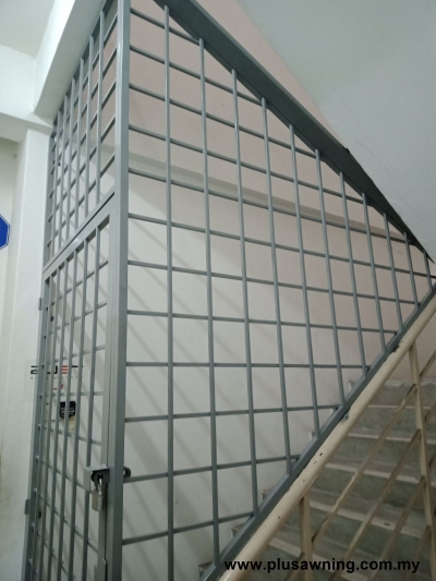 Staircase Cage Grille Door Design Reference