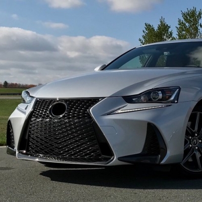 IS250 `17 Front Bumper F Sport