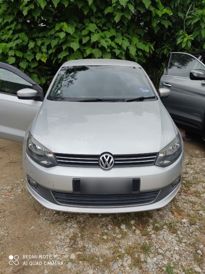 VOLKSWAGEN POLO ALL CUSHION REPLACE LEATHER 