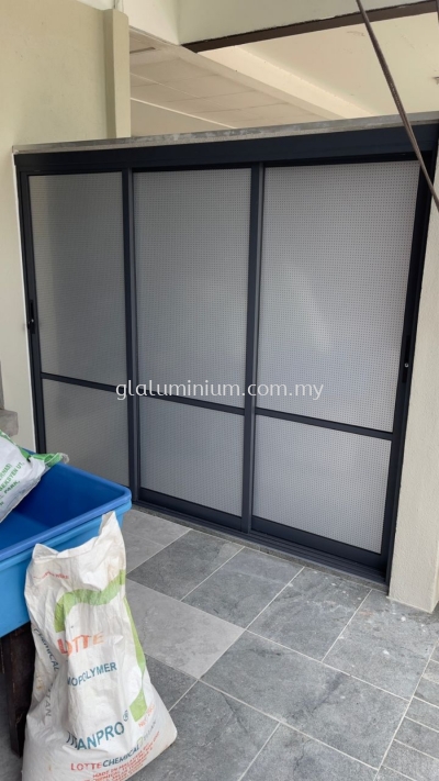 sliding doors 3 panels Jalan Anggerik Malaxis 31 /173, Kota Kemuning, Shah Alam 