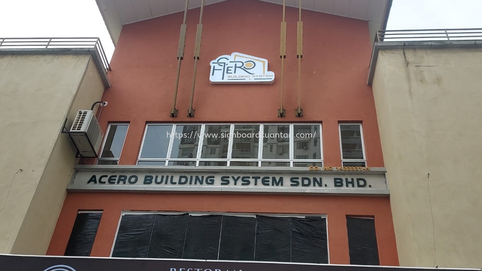 HERO EG CONCEAL SIGNAGE SIGNBOARD AT PAHANG MARAN 