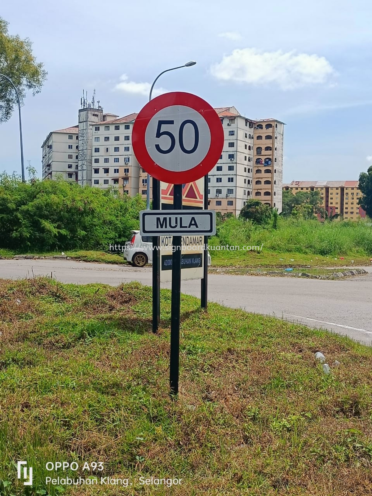 JKR ROAD SIGNAGE SIGNBOARD AT PAHANG ROMPIN 