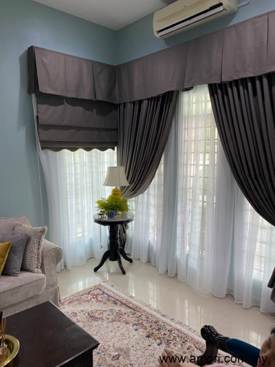 Classic Luxury Style Curtain Taman Klebang Impian