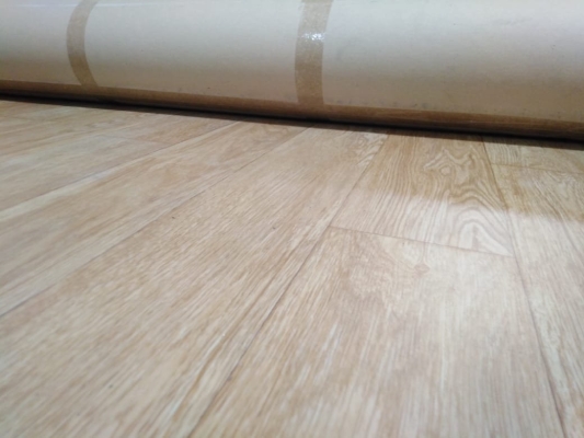 Golden Oak Vinyl Sheet (VR2-MO1)