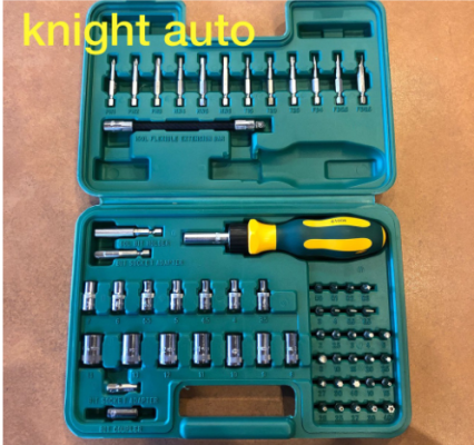 SATA 09324 60 PCS 1/4" Drive 6 Point Socket and Ratcheting Screwdriver Set ID778577