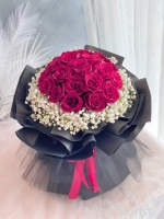 Be Mine Red Roses Bouquet 