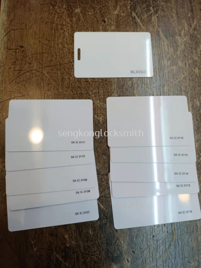 duplicate door access card