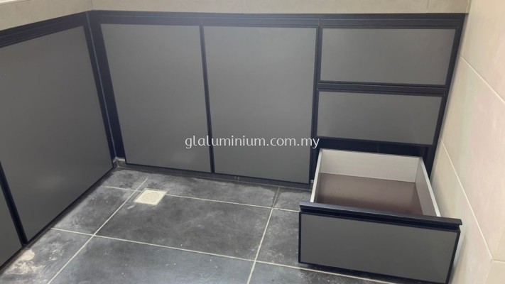 Cabinet swing door + drawer @Tulip Apartment, Pandan Indah, Ampang Jaya