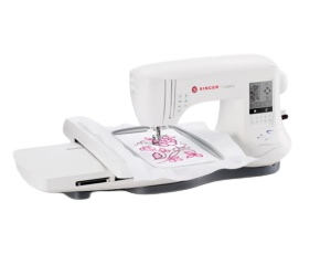 SINGER COMPUTERISED EMBROIDERY SEWING MACHINE - SE300