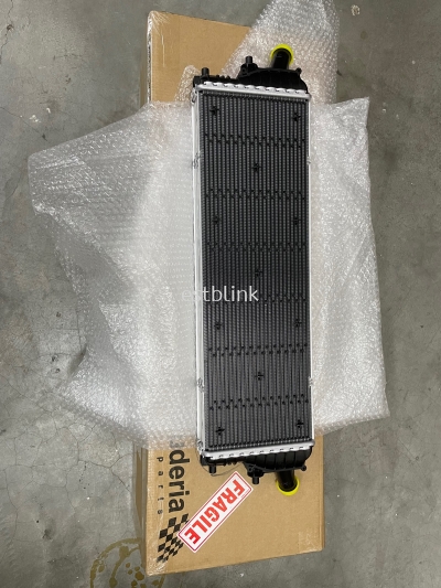 Lamborghini Huracan LP580/ LP610 Radiator 4S0121254B