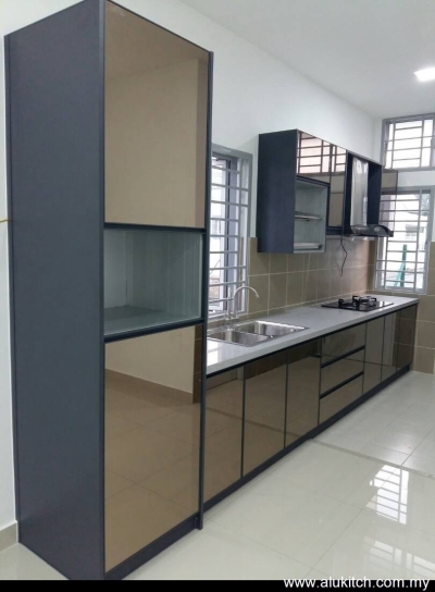 Bronze Mirror With Quartz Stone Table Top Kitchen Cabinet