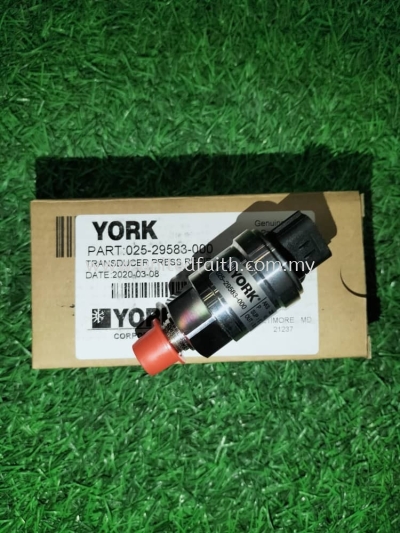 York 025-29583-000 Transducer Pressure, Suction 29583 Danfoss