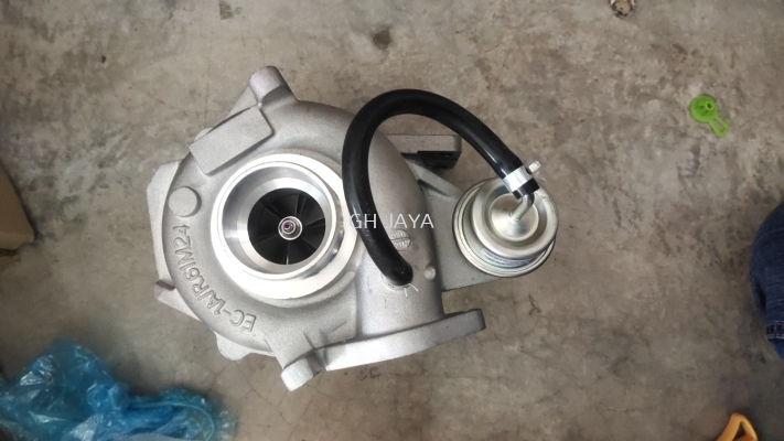 HINO DUTRO W04D N04C  TURBO ASSY ( NEW ) ( MADE IN CHINA ) 