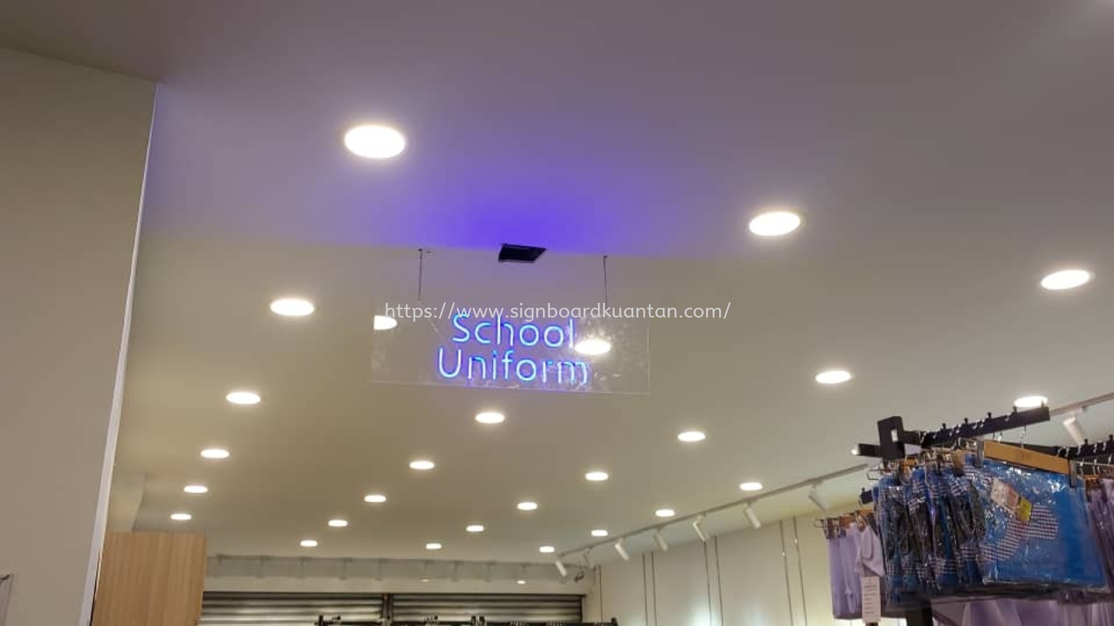 LED NEON INDOOR SIGNAGE SIGNBOARD AT SHOPPING MALL