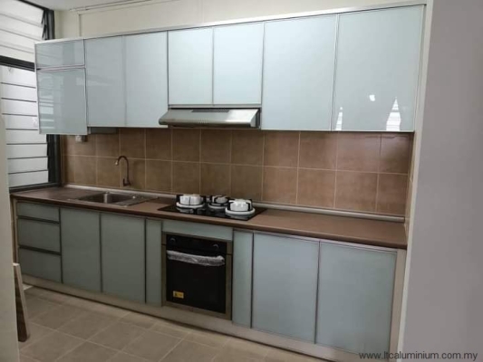 Contoh Rekaan Kabinet Dapur - Mount Austin