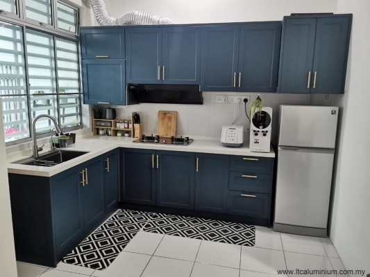 Johor Bahru Grey 5G Euro Style Aluminium Kitchen Cabinet Examples