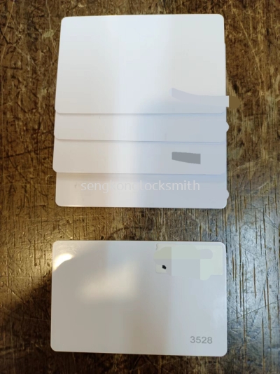 duplicate door access card