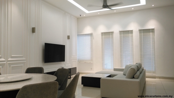 White Colour Wood Timber Blinds At Muar