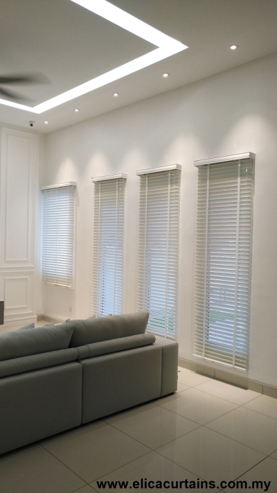 White Colour Wood Timber Blinds At Muar