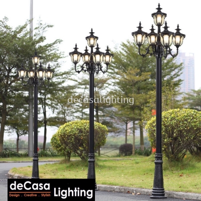 Garden Pole Lamp / Outdoor Pole Light