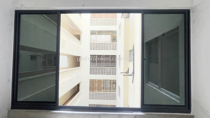 sliding windows 4 panel @Anggun Puri Condominium, Jalan Dutamas Raya, Dutamas, Kuala Lumpur 