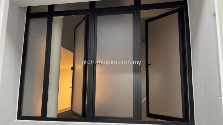 Casement window 4 panel + Above fit glass @ Galleria 2 @ Taman Equine, Sri Kembangan 