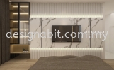 SUNGAI SIPUT, PERAK BEDHEAD/BEDBOARD/FULL HEIGHT BED PANEL/SOFT CUSHION/LED LIGHTING/KING SIZE DIVAN/BED BASE/SIDE TABLE/MARBLE TEXTURE/CURTAIN/CARPET/LOUVRES TEXTURE/TV CABINET/TV/DISPLAY CABINET/STORAGE CABINET/GLASS PANEL/BLACK FRAME/WALL PICTURE ˷